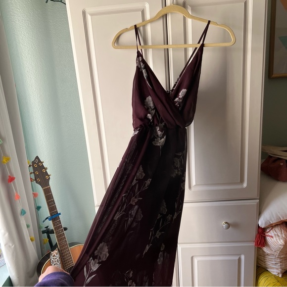 Sienna Sky Maroon Floral Elegant Dress - Picture 2 of 8